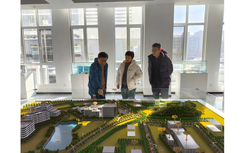 人大代表王倩一行莅临j9九游会生物集团调研